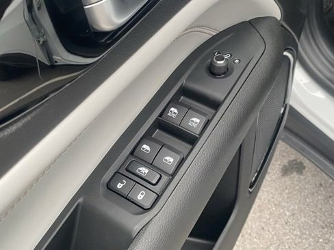 New 2026 Jeep Compass Limited image 13