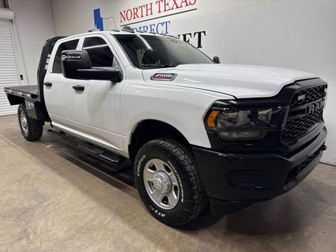 Used 2023 RAM 2500 Tradesman image 2
