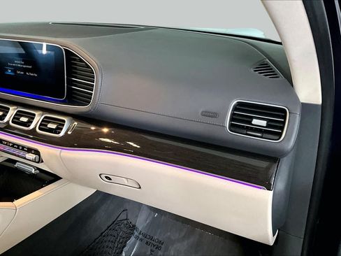 Certified 2020 Mercedes-Benz GLS 450 4MATIC image 19