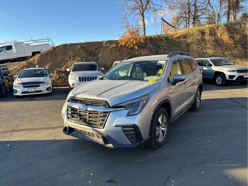 Certified 2024 Subaru Ascent Premium w/ Convenience Package image 1