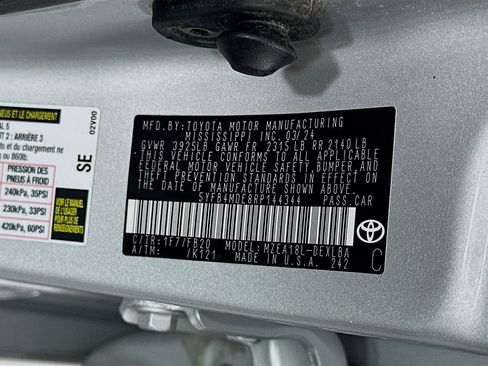 Certified 2024 Toyota Corolla LE FWD image 31