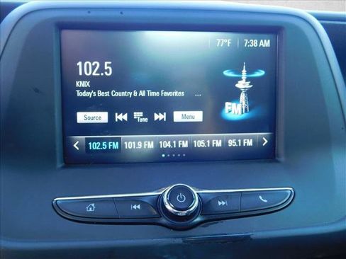 Used 2017 Chevrolet Camaro LT RWD image 11