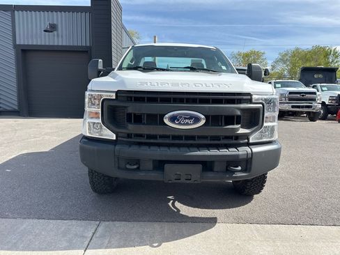 Used 2021 Ford F250 XL w/ Power Equipment Group AWD/4WD image 2