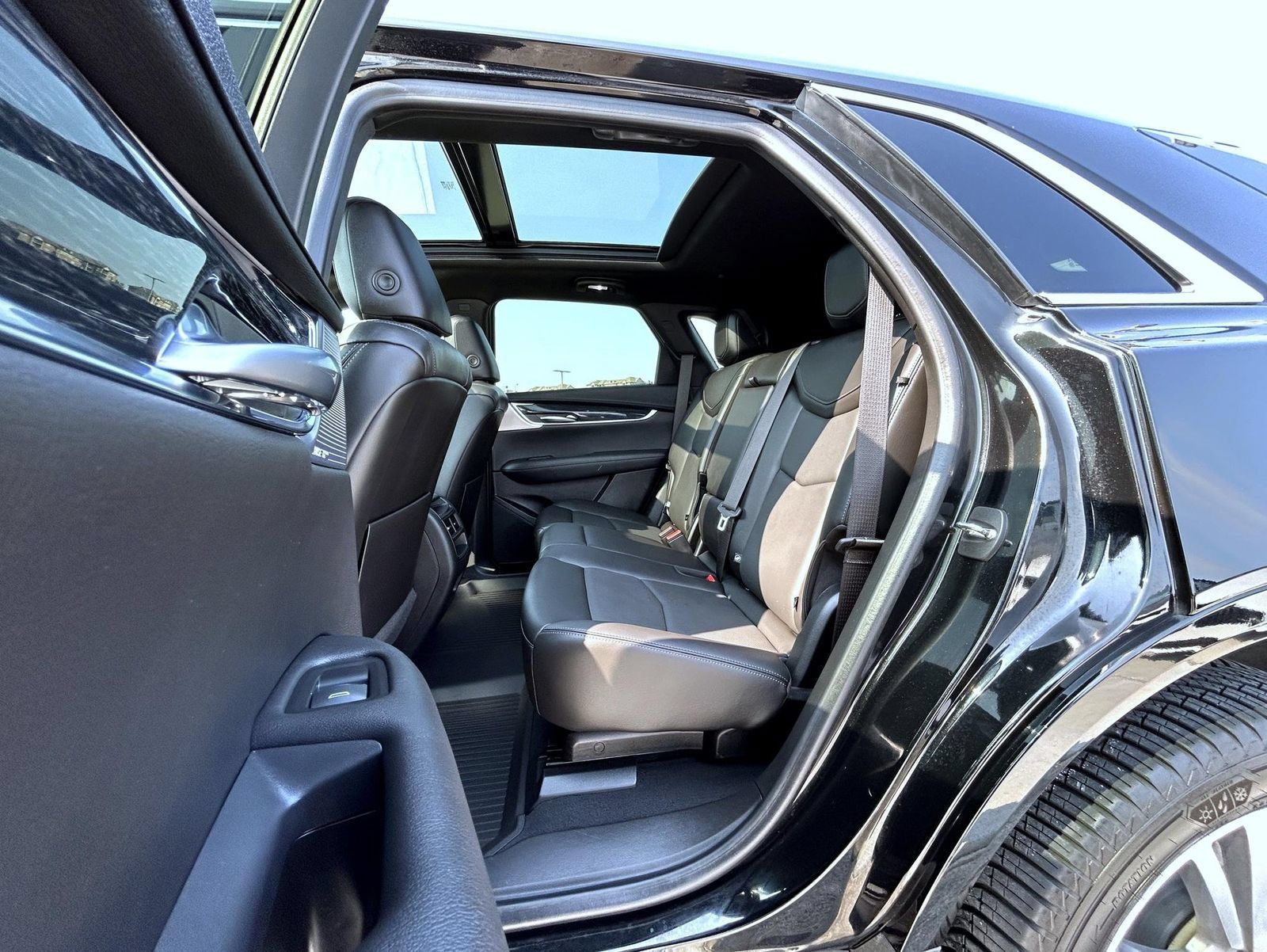 Used 2023 Cadillac XT5 Premium Luxury AWD/4WD image 19