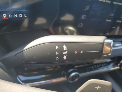 New 2026 Chevrolet Equinox LT image 27