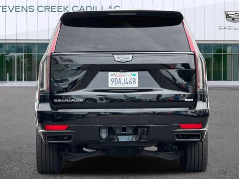 Used 2021 Cadillac Escalade ESV Sport w/ Driver Assist Tech Package AWD/4WD image 4