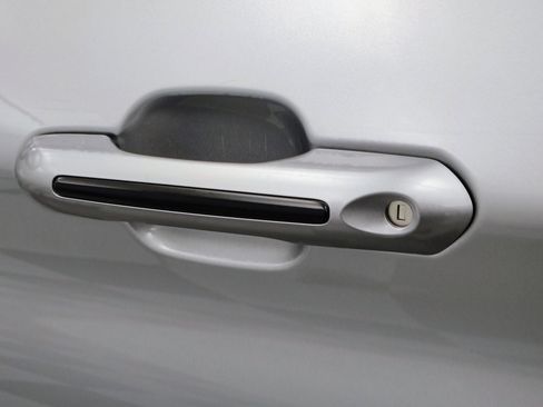 Used 2020 Ford Explorer ST image 22