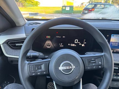 Used 2026 Nissan Kicks SV w/ Cold Weather Package FWD image 28