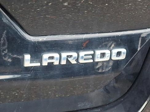 Certified 2023 Jeep Grand Cherokee Laredo image 17