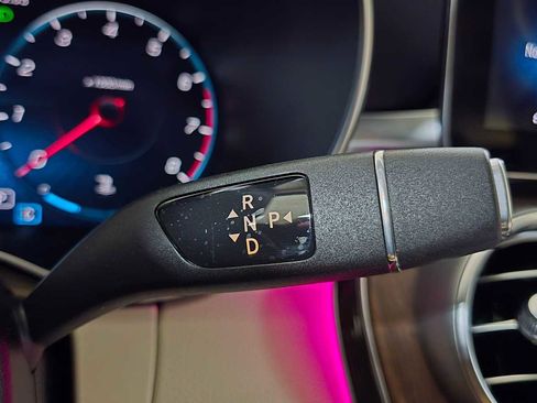 Certified 2022 Mercedes-Benz GLC 300 4MATIC image 34