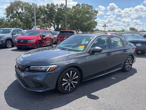 Certified 2024 Honda Civic EX image 3