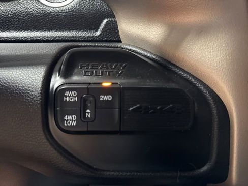 Used 2022 RAM 3500 Laramie AWD/4WD image 11
