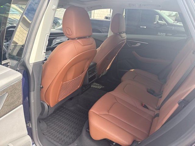 Used 2023 Audi Q8 Premium Plus AWD/4WD image 15