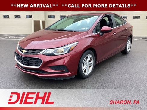 Used 2016 Chevrolet Cruze LT w/ Convenience Package image 3