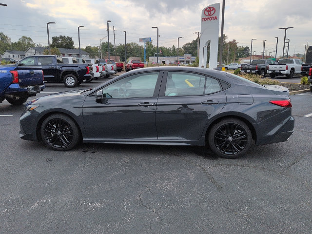 Certified 2026 Toyota Camry SE FWD image 4