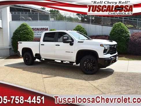 New 2026 Chevrolet Silverado 2500 LT w/ Trail Boss Package AWD/4WD image 1