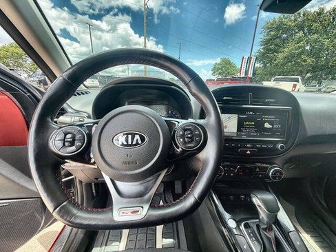Used 2020 Kia Soul GT-Line Turbo FWD image 11