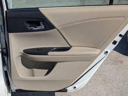 Used 2014 Honda Accord EX-L image 35