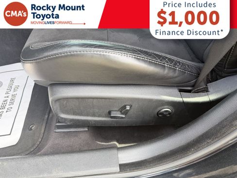 Used 2018 Dodge Charger GT image 10