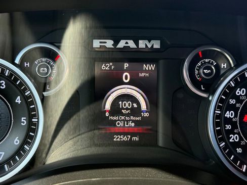 Used 2019 RAM 1500 Big Horn image 18