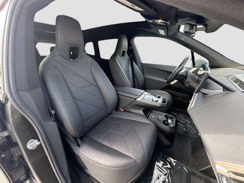 Certified 2024 BMW iX xDrive50 w/ Sport Package AWD/4WD image 30