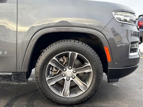 Used 2022 Jeep Grand Wagoneer Series I image 13