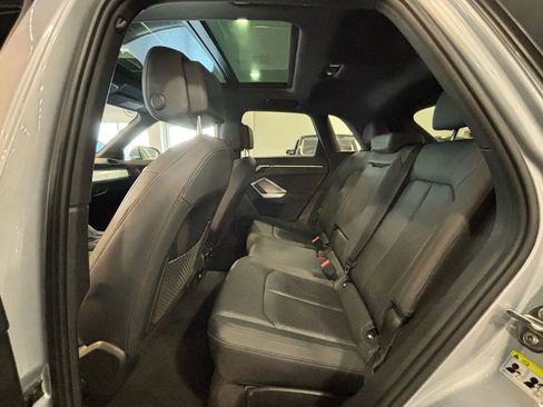 Used 2021 Audi Q3 2.0T Premium image 13