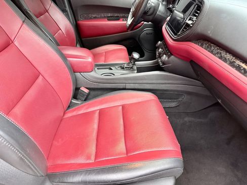 Used 2022 Dodge Durango R/T w/ Tow 'N Go Package AWD/4WD image 12