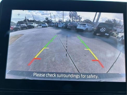 Used 2021 Ford Explorer XLT w/ Equipment Group 202A image 21