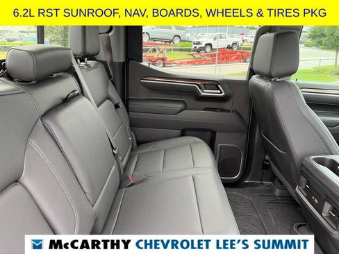 Used 2025 Chevrolet Silverado 1500 RST w/ Dark Appearance Package AWD/4WD image 39