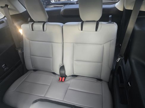 New 2026 Ford Explorer Active image 7