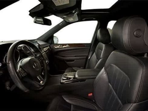 Used 2016 Mercedes-Benz GLE 350 4MATIC image 4