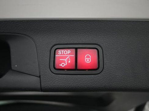 Certified 2021 Mercedes-Benz GLS 63 AMG 4MATIC image 29