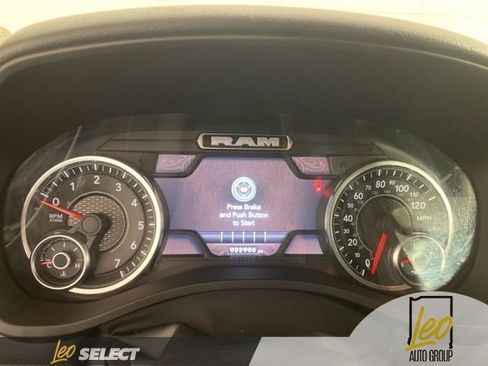 Used 2022 RAM 1500 Big Horn AWD/4WD image 14