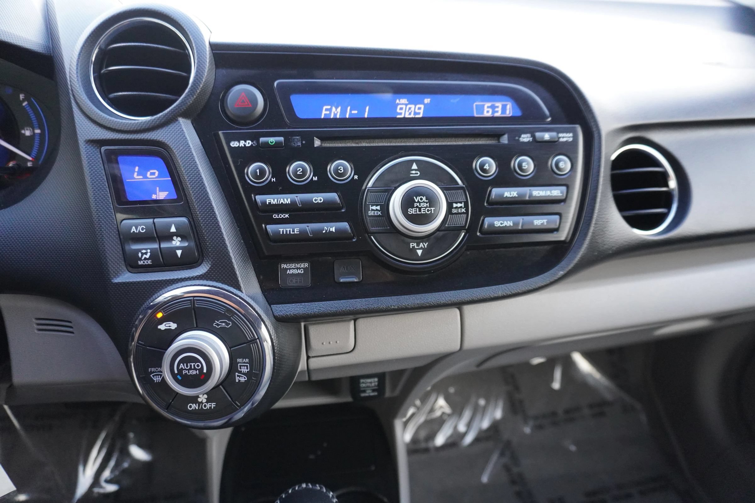 Used 2012 Honda Insight EX image 19