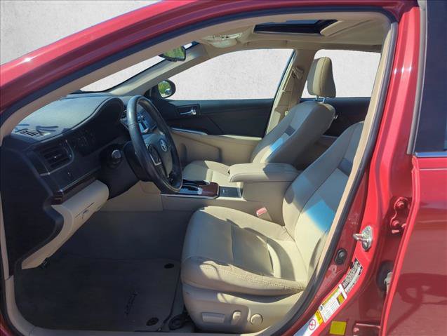 Used 2013 Toyota Camry XLE FWD image 17
