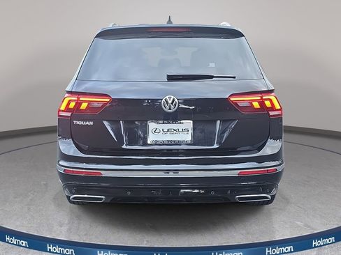 Used 2019 Volkswagen Tiguan S image 6
