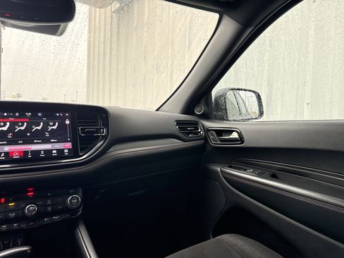 Used 2023 Dodge Durango GT image 19