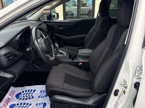 Used 2020 Subaru Outback Premium image 10