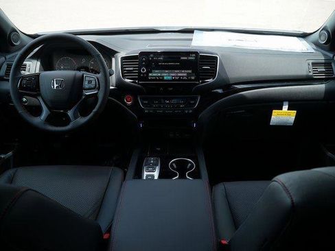 Used 2025 Honda Ridgeline Black Edition image 19