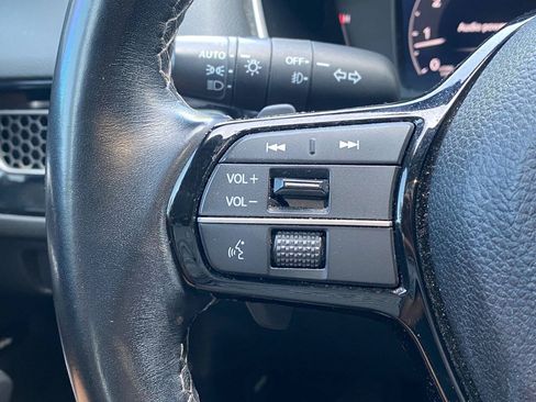 Used 2023 Honda Civic Touring image 21