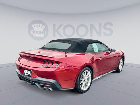 Used 2024 Ford Mustang GT Premium image 7