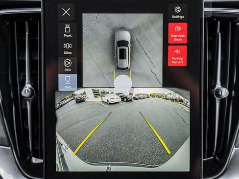 Used 2026 Volvo XC90 B6 Ultra w/ Protection Package AWD/4WD image 38