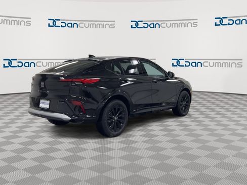 New 2026 Buick Envista Sport Touring image 8