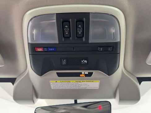 Used 2023 Subaru Crosstrek 2.5i Sport AWD/4WD image 24