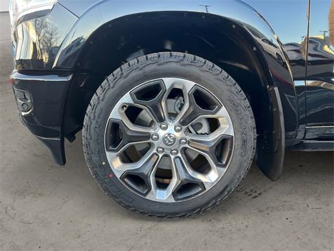 Used 2022 RAM 1500 Limited image 14