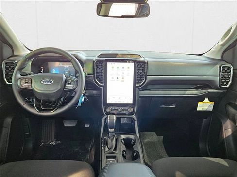 New 2025 Ford Ranger XLT w/ Equipment Group 301A High image 15