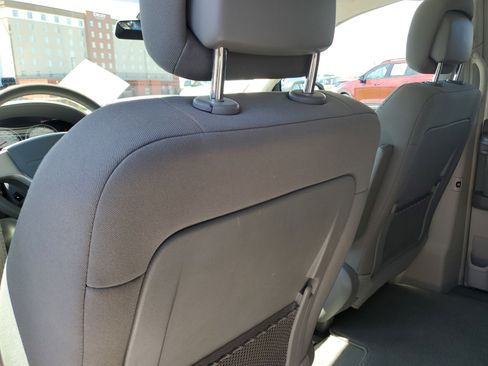 Used 2010 Dodge Grand Caravan SXT image 13