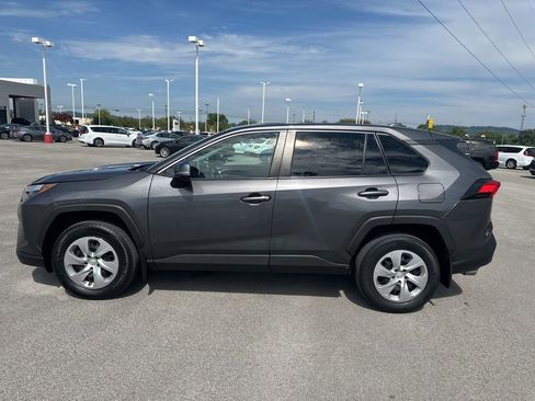 Certified 2023 Toyota RAV4 LE AWD/4WD image 4