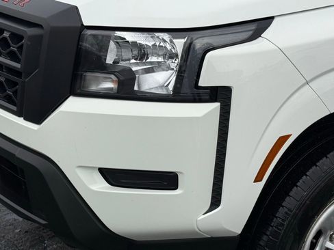 Used 2022 Nissan Frontier S w/ Technology Package image 9